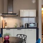 Classic 1-Bedroom Apartment In Old Town Riga