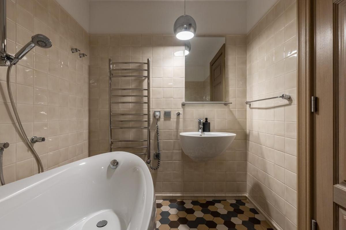 Classic 1-bedroom In Old Town Riga